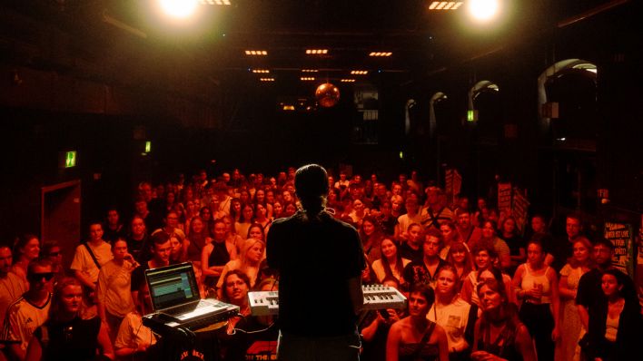 Elimako live beim Fritz Open Air 2024 (Quelle: Clara Hellinger)