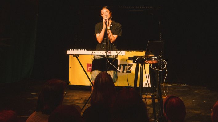 Elimako live beim Fritz Open Air 2024 (Quelle: Clara Hellinger)