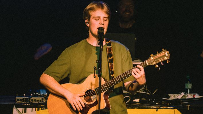 Ivo Martin live beim Fritz Open Air 2024 (Quelle: Clara Hellinger)